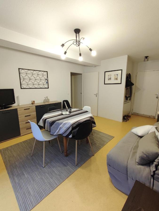 Grand Appartement En Rdc Vallee De Campan Exterior photo
